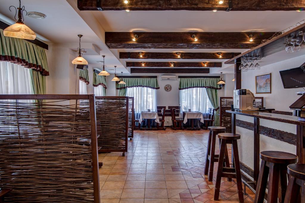 Bansay Hotel Dnipro Exterior foto
